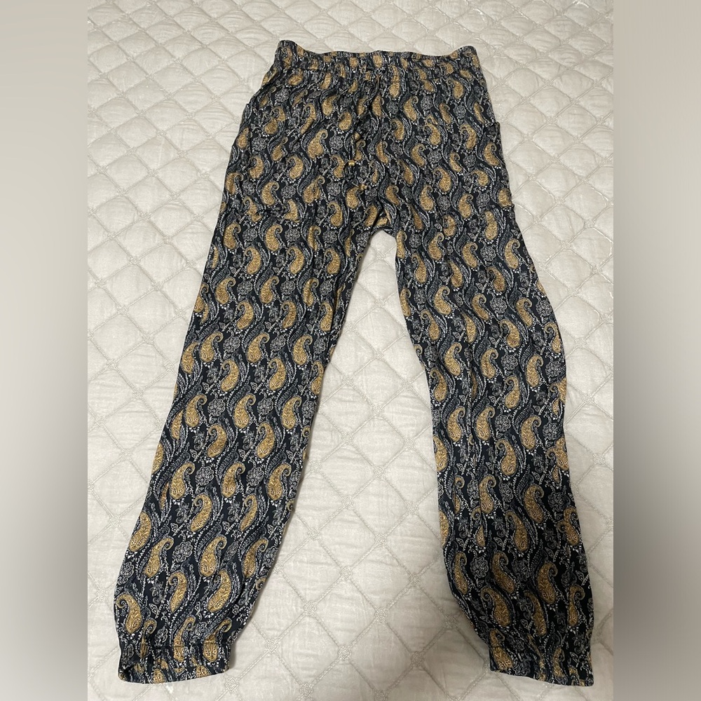 Zara Woman's Pants - S